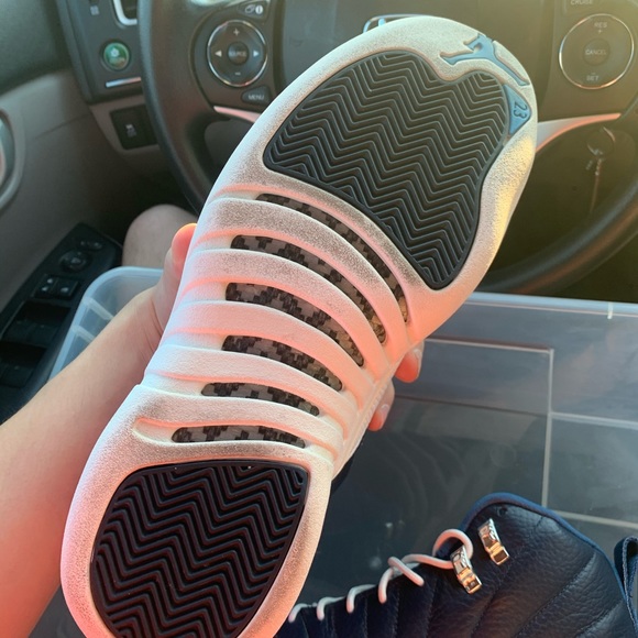 Jordan 12 Obsidians - Picture 3 of 5